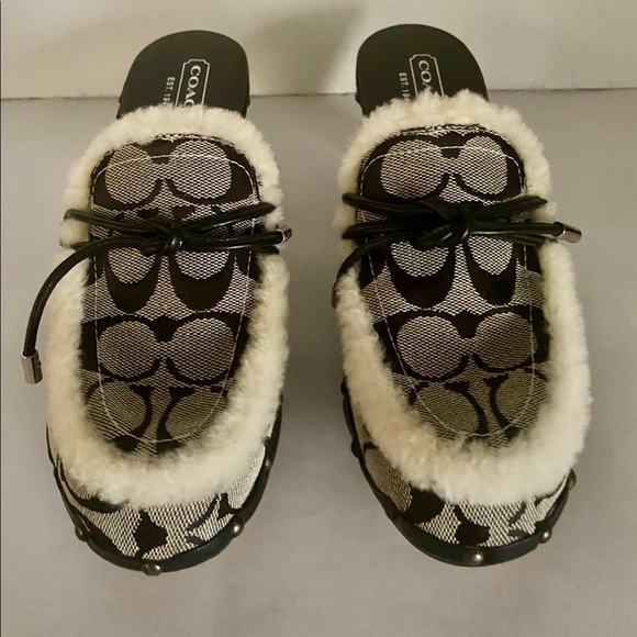 Coach women’s Ruthie Clogs size 8.5 - Picture 2 of 6